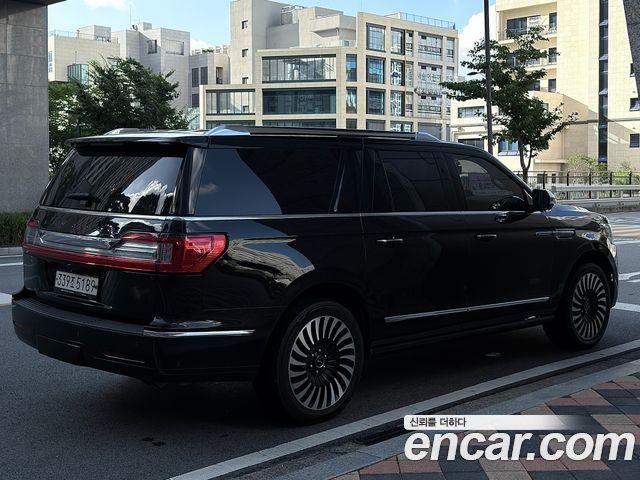 Lincoln Navigator 3.5L Black Label — пробег 104000 км