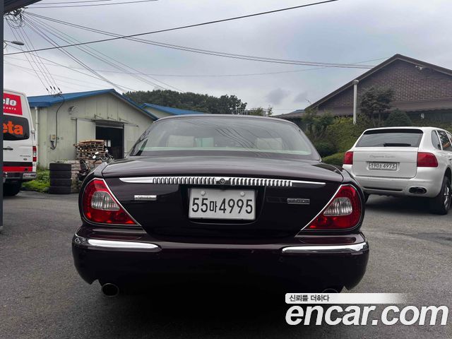 Jaguar Daimler 4.2 — пробег 240 877 км