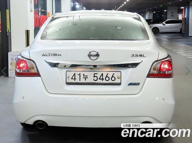 Nissan Altima 2.5 L33 — пробег 123 848 км