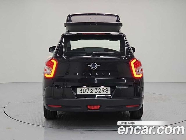Ssangyong TIBOLI из Кореи Encar