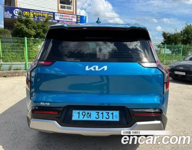 Kia EV9 Long Range 4WD Earth — пробег 29972 км