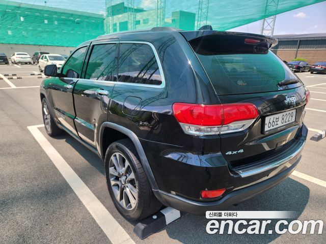 Jeep Cherokee 3.6 Limited WK2 — пробег 170 000 км — фото 5 из 5