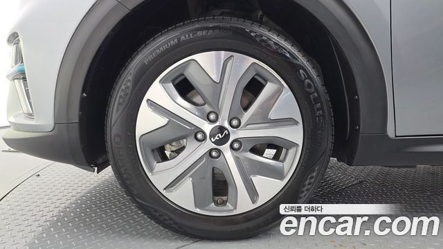 Kia Niro из Кореи Encar
