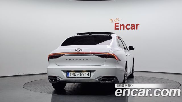 Hyundai Grandeur из Кореи Encar