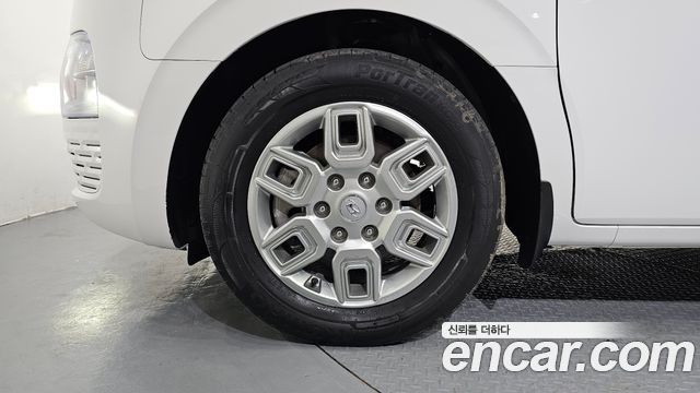 Hyundai Staria из Кореи Encar