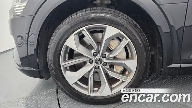 Audi e-tron из Кореи Encar