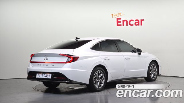Hyundai Sonata 2.0 Premium Plus — пробег 76 863 км — фото 2 из 5