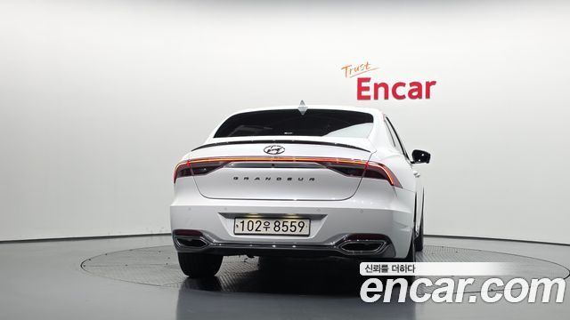 Hyundai Grandeur из Кореи Encar