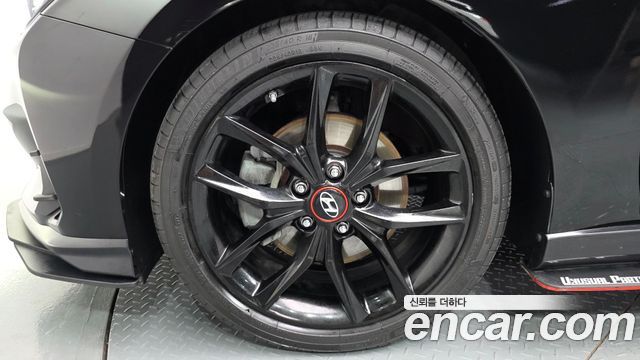 Hyundai Veloster из Кореи Encar