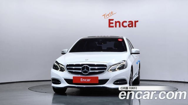 Mercedes-Benz E-Class E220 Bluetec Avantgarde — пробег 107 008 км — фото 3 из 5