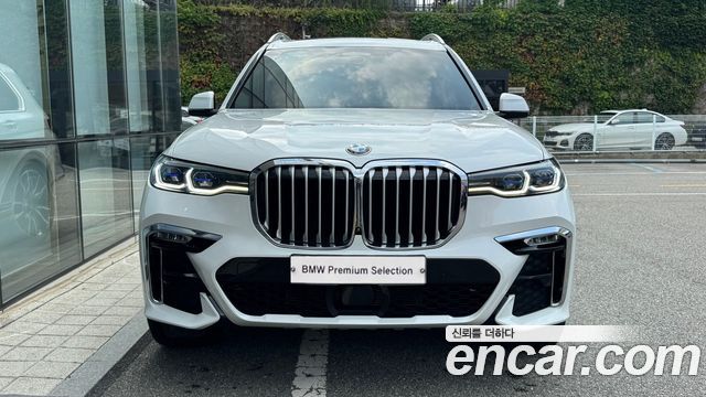 BMW X7 xDrive 40i M Sport 7STR — пробег 120 508 км — фото 3 из 5