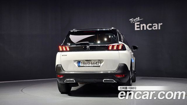Peugeot 5008 1.2 Pure Tech Allure — пробег 46 142 км
