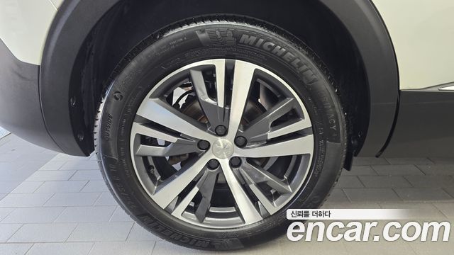 Peugeot 5008 1.2 Pure Tech Allure — пробег 46 142 км