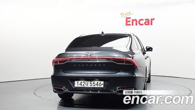 Hyundai Grandeur из Кореи Encar