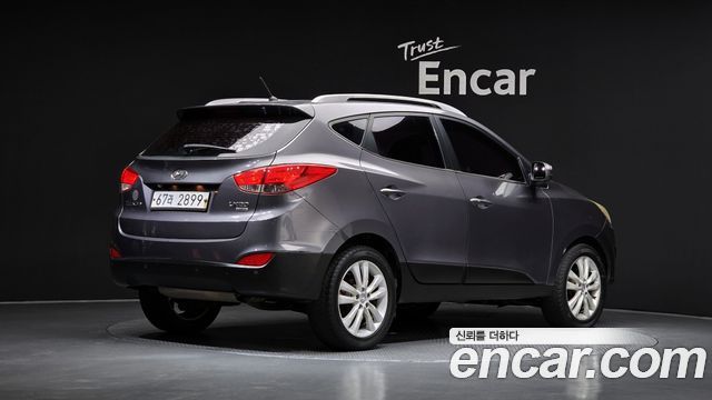 Hyundai Tucson Diesel 2WD LX20 Smart-Pack — пробег 189 013 км — фото 2 из 5