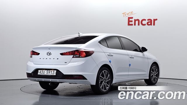 Hyundai AVANTE из Кореи Encar