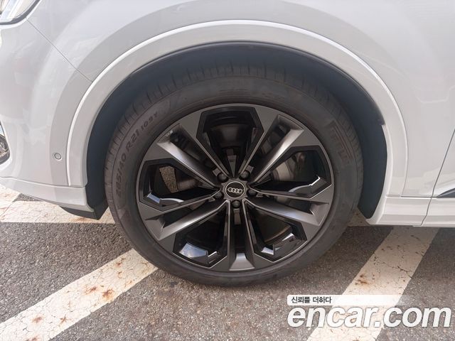 Audi Q7 из Кореи Encar