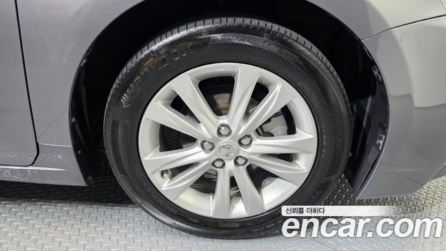 Lexus CT200h 1.8 Supreme ZWA10 — пробег 135505 км