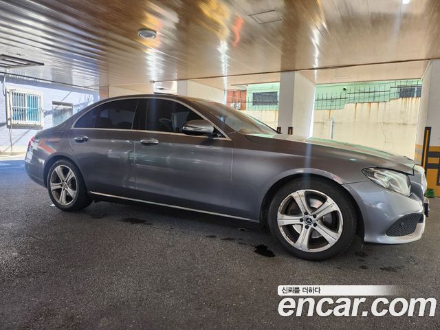 Mercedes-Benz E-Class из Кореи Encar