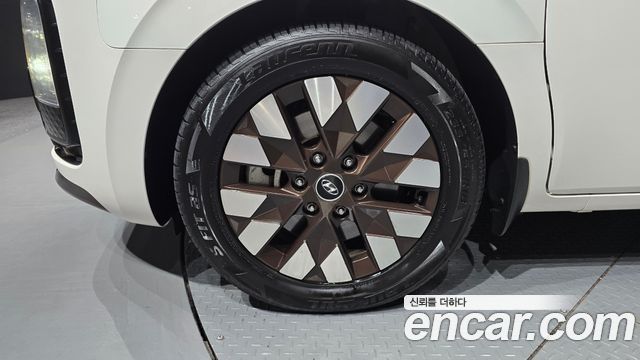 Hyundai Staria из Кореи Encar