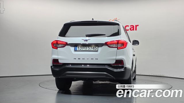 Ssangyong Rexton из Кореи Encar