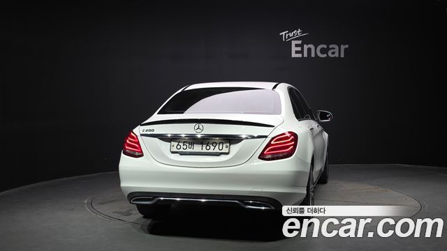 Mercedes-Benz C-Class из Кореи Encar