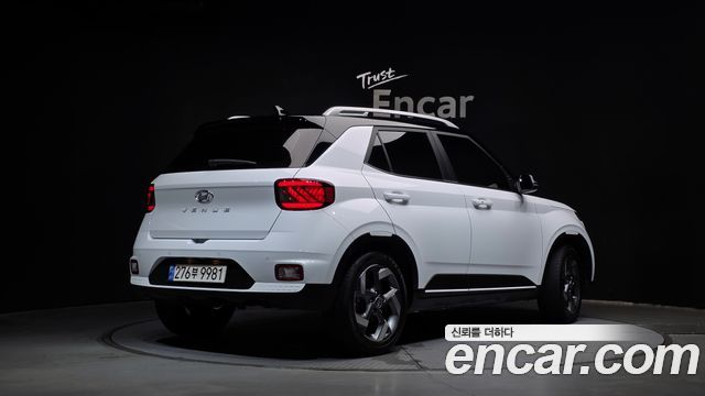 Hyundai Venue из Кореи Encar