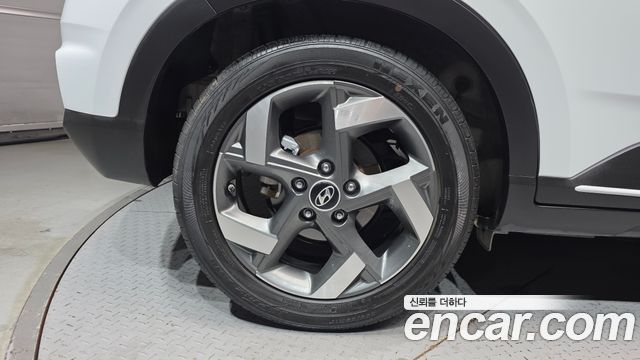 Hyundai Venue из Кореи Encar