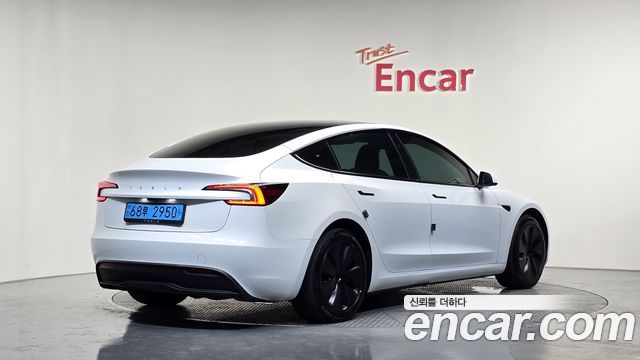 Tesla Model 3 RWD — пробег 54 160 км — фото 2 из 5