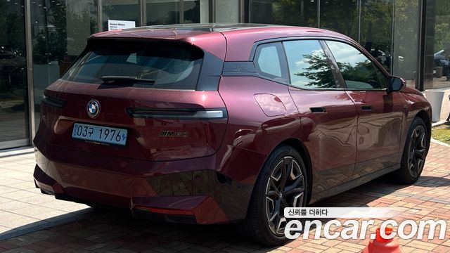 BMW iX xDrive50 Sports Plus — пробег 24 900 км — фото 2 из 5