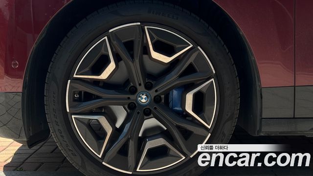 BMW iX xDrive50 Sports Plus — пробег 24 900 км — фото 5 из 5