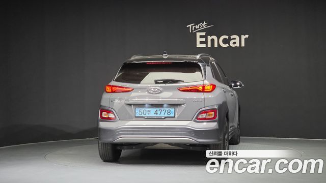 Hyundai Kona из Кореи Encar