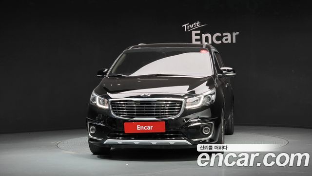 Kia Carnival 9-seater Luxury — пробег 167 491 км — фото 3 из 5