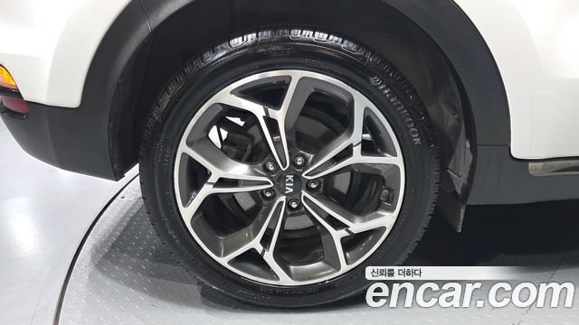 Kia Sportage из Кореи Encar
