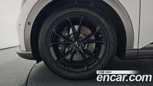 Genesis GV60 Performance AWD — пробег 58 643 км — фото 5 из 5