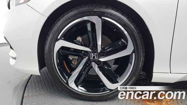 Honda Accord 2.0 Turbo Sport — пробег 62 920 км