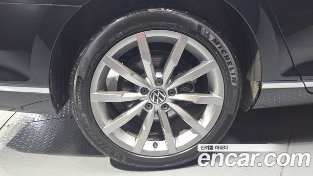 Volkswagen Passat из Кореи Encar