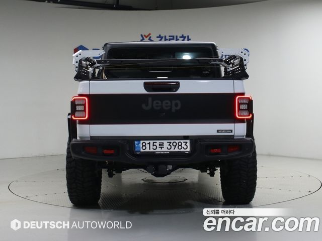 Jeep Gladiator 3.6 Rubicon — пробег 19303 км