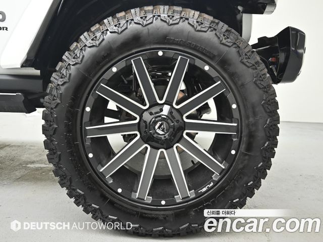 Jeep Gladiator 3.6 Rubicon — пробег 19303 км