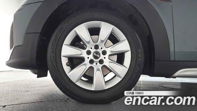 Mini Countryman из Кореи Encar