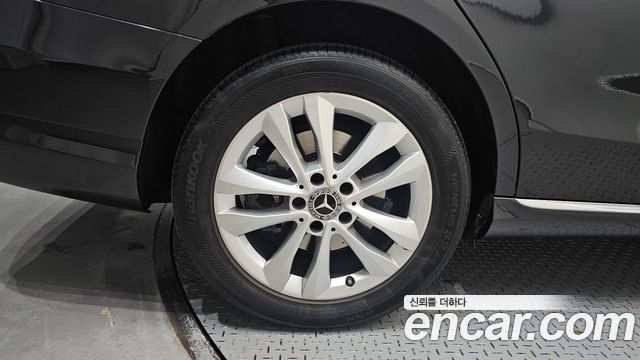 Mercedes-Benz C-Class из Кореи Encar