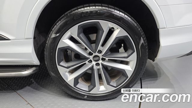 Audi Q7 из Кореи Encar