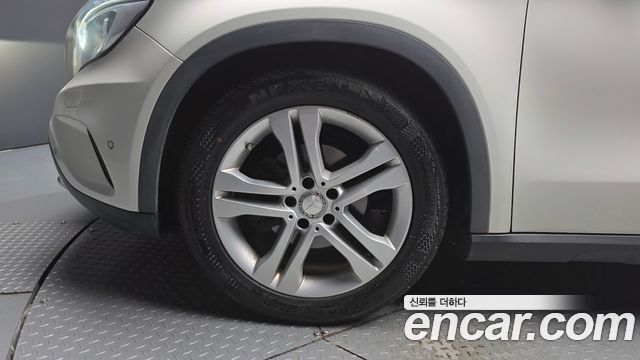 Mercedes-Benz GLA-Class из Кореи Encar