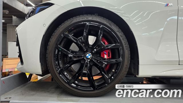 BMW 4-Series 420i M Sport Pro Coupe — пробег 4033 км