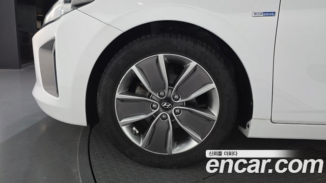Hyundai Ioniq N Plus — пробег 202210 км