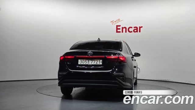 Kia K3 из Кореи Encar