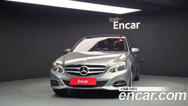 Mercedes-Benz E-Class E300 4MATIC Avantgarde — пробег 202 225 км — фото 3 из 5