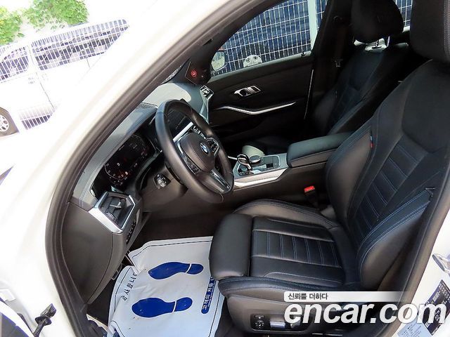 BMW 3-Series из Кореи Encar