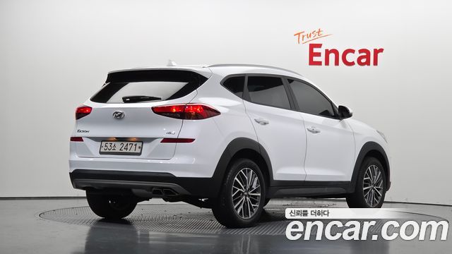 Hyundai Tucson из Кореи Encar