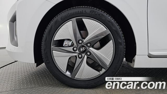 Hyundai Ioniq 1.6 HEV Q — пробег 57988 км